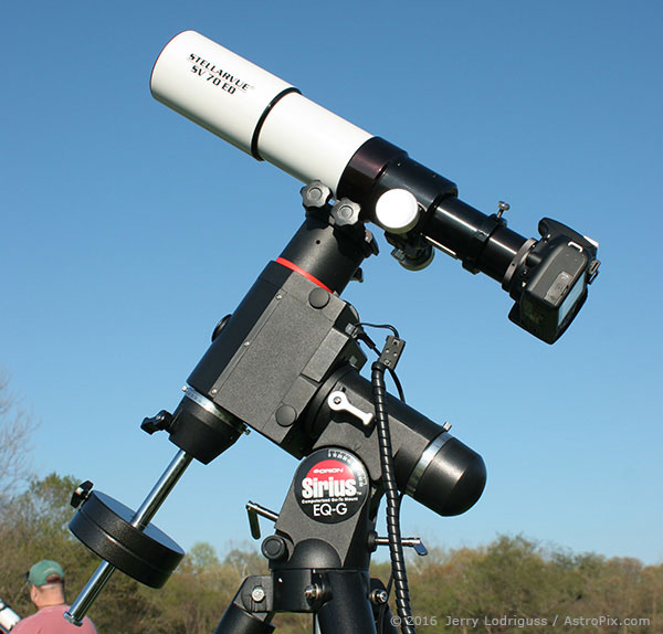 telescope avec appareil photo pour photographier la lune